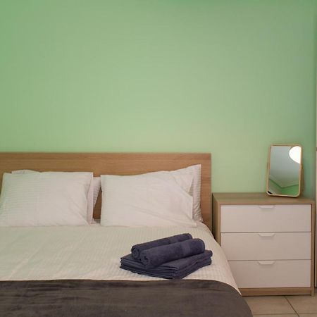 3 Bedroom Comfortable Apartment Gtd31506 Athen Eksteriør billede