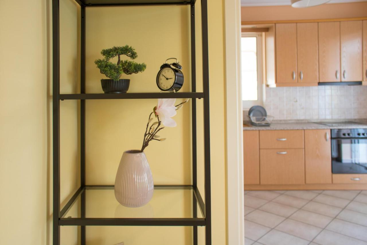 3 Bedroom Comfortable Apartment Gtd31506 Athen Eksteriør billede